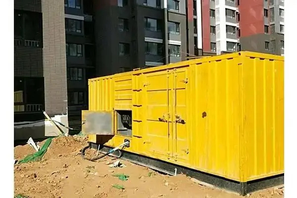 门源发电机租赁中燃油压力过低会对发动机的哪些部件造成损坏？