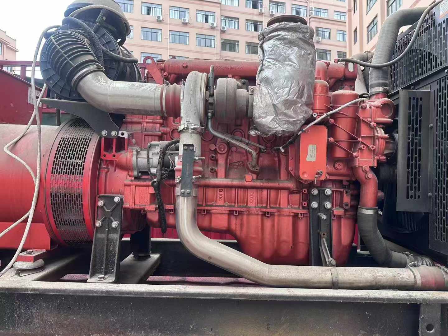 门源如何选择适合 600kW 柴油发电机组的过载保护器？